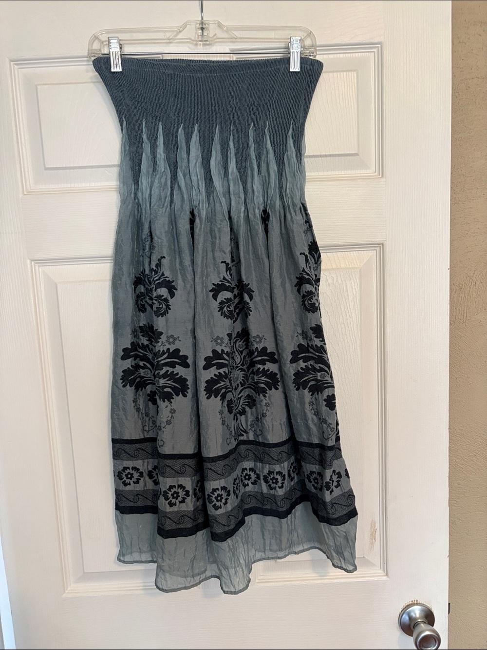 stretchy skirt/ dress